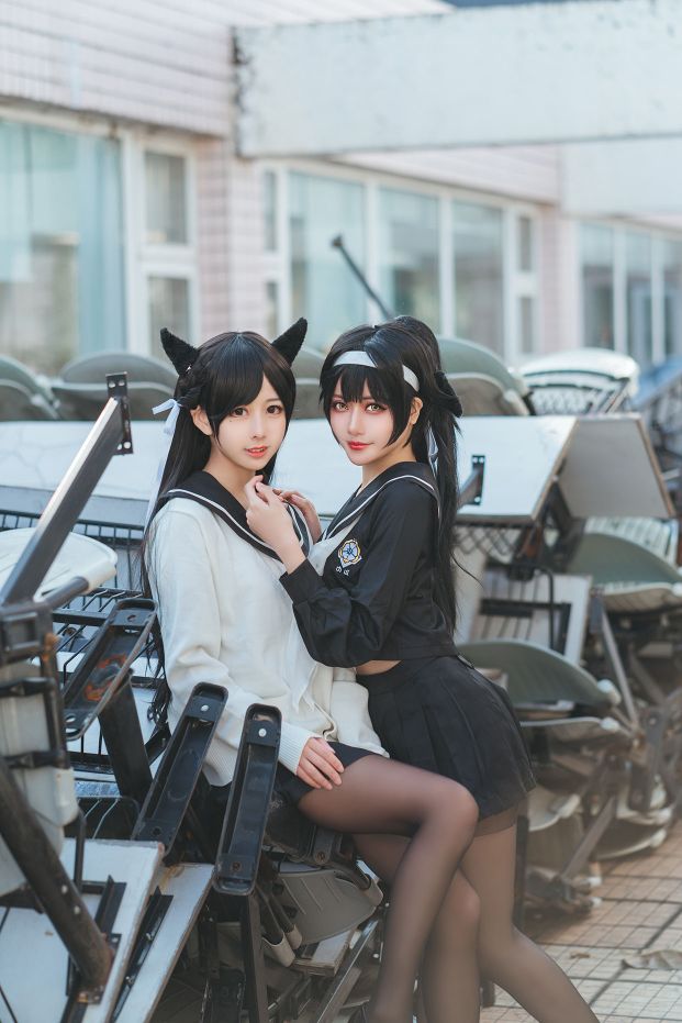 Cos黑丝制服姐妹 – 405