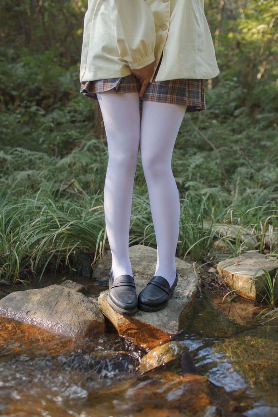 少女野外生存 – 630
