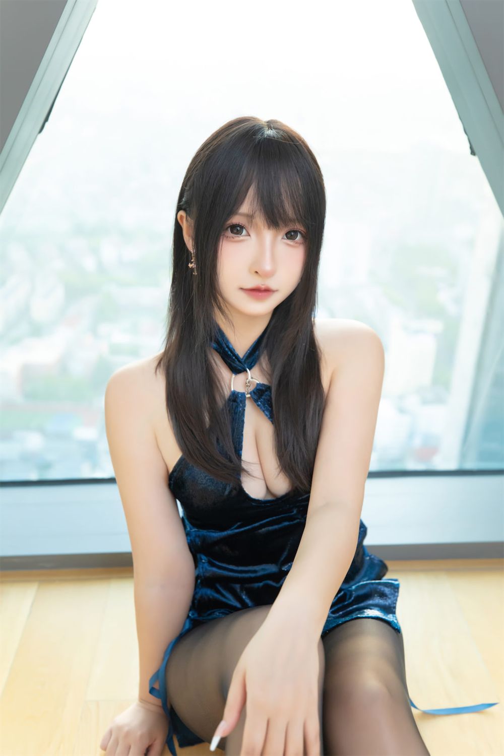 神楽坂真冬 – 蓝衣旗袍 – 2693