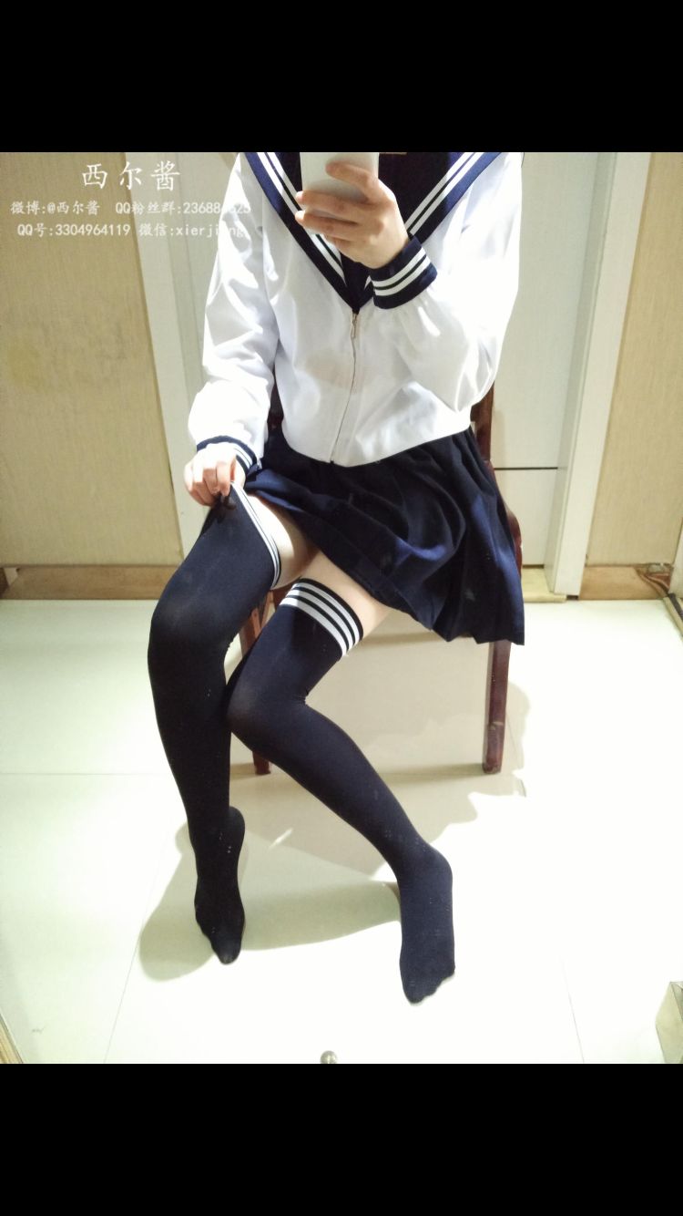 西尔酱JK制服绝对领域 – 1378
