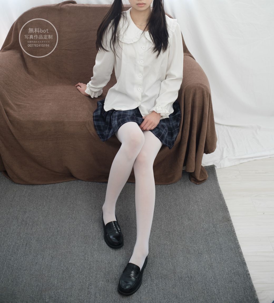 森萝财团 - 有料 - 吸吸白丝少女的百褶裙 - 4047
