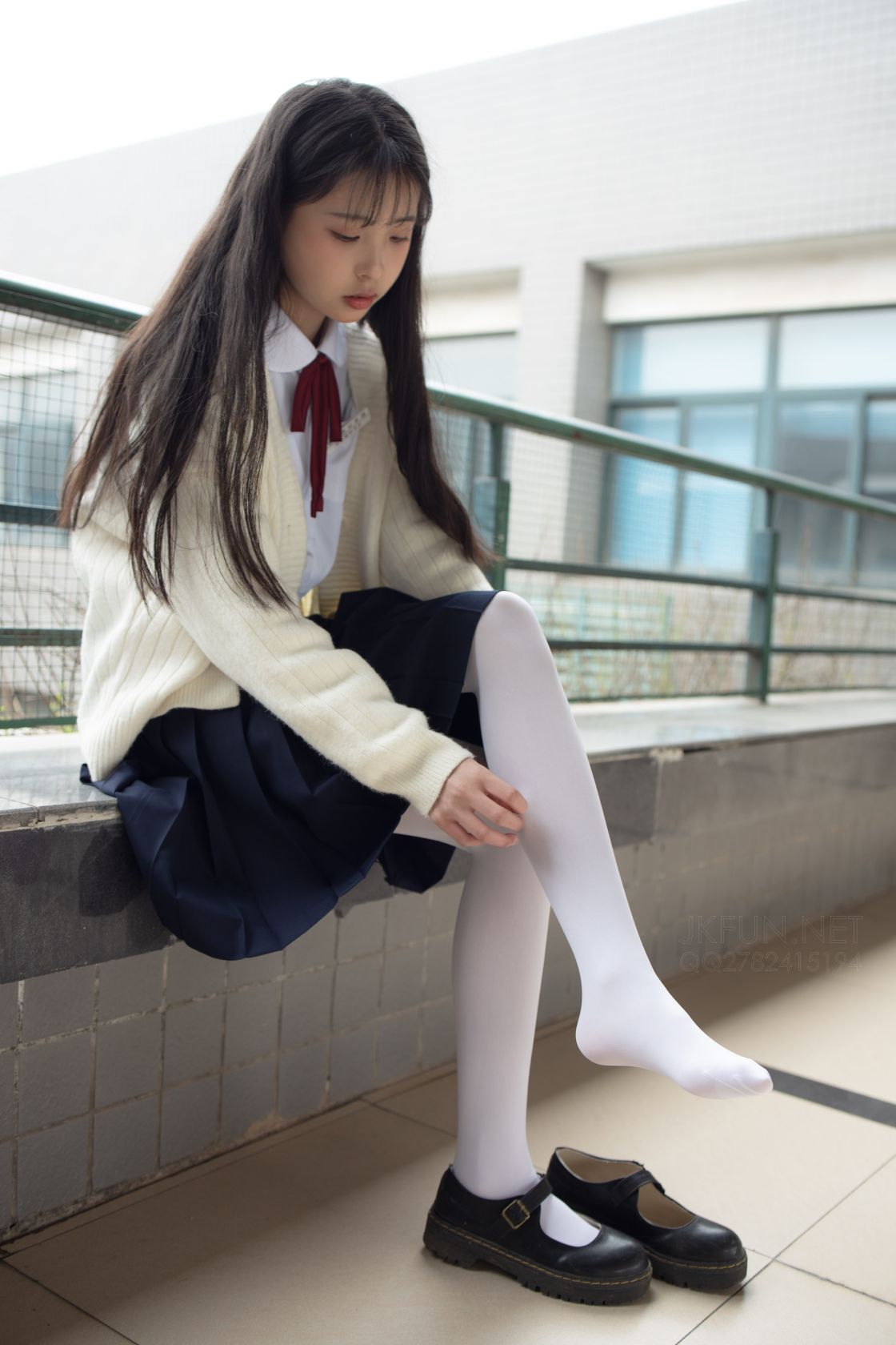 森萝财团 - JKFUN - 甜米纯纯的白丝学妹 - 3805