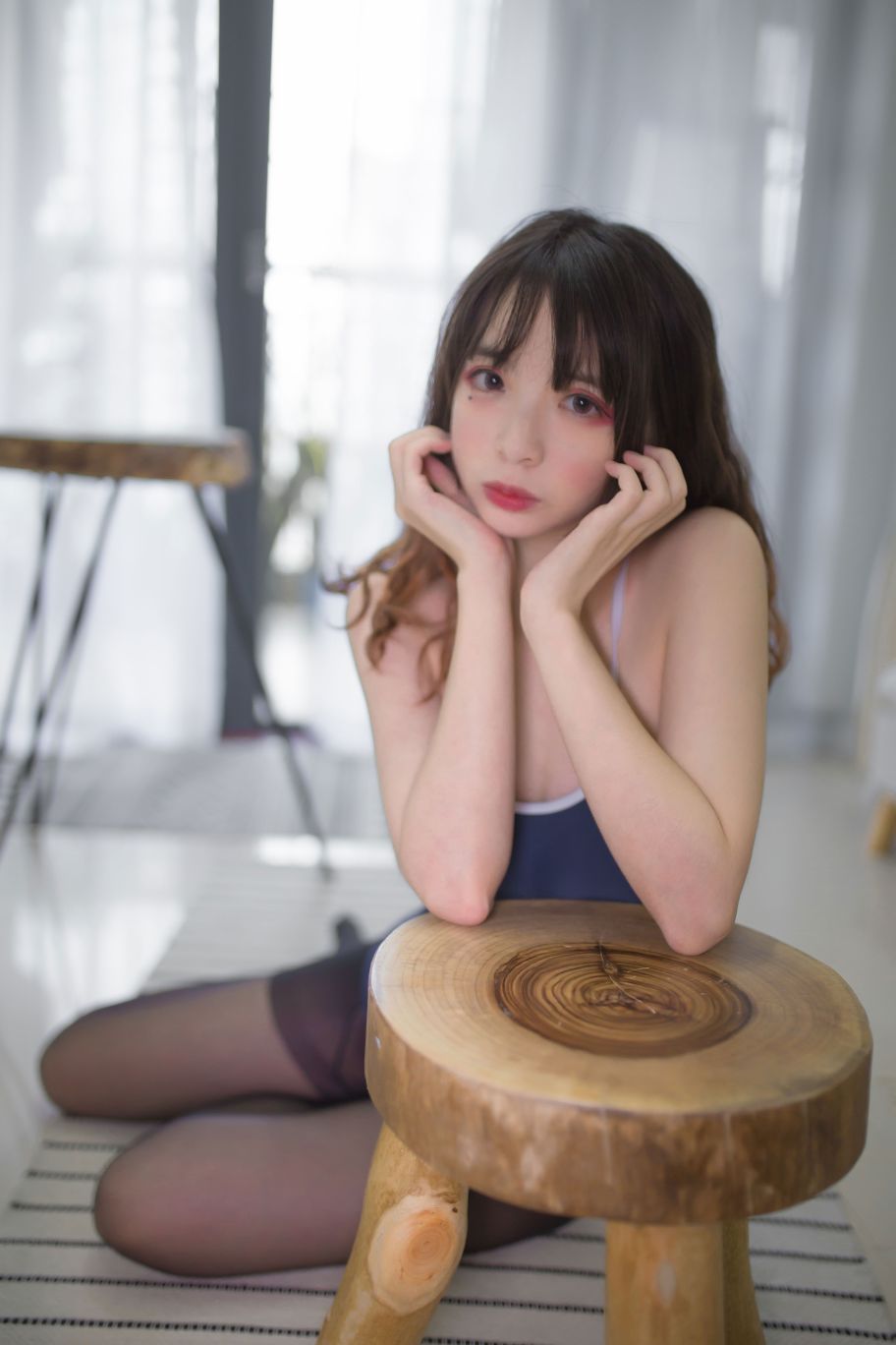 黑丝死库水 – 310