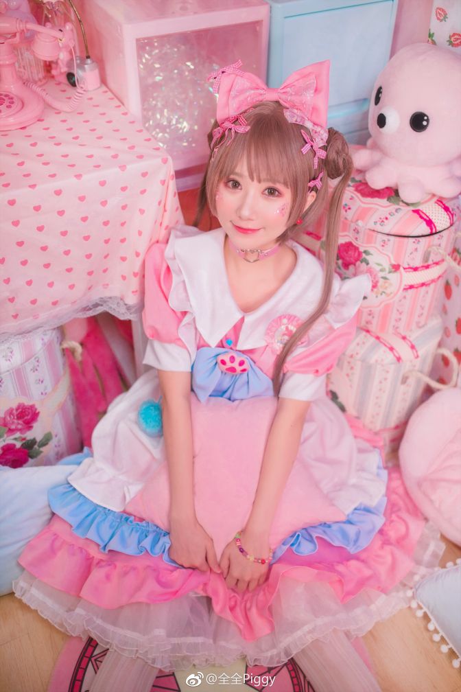 粉色小女仆上线 – 922