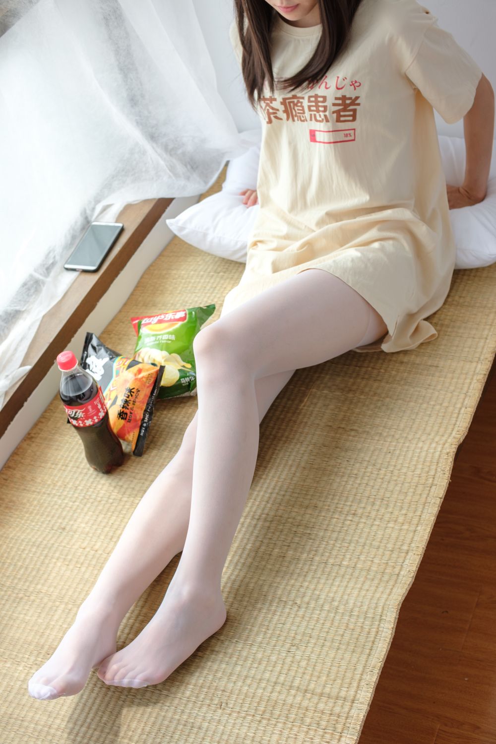 森萝财团 - SSR - 凉席上的白丝美足少女 - 3874