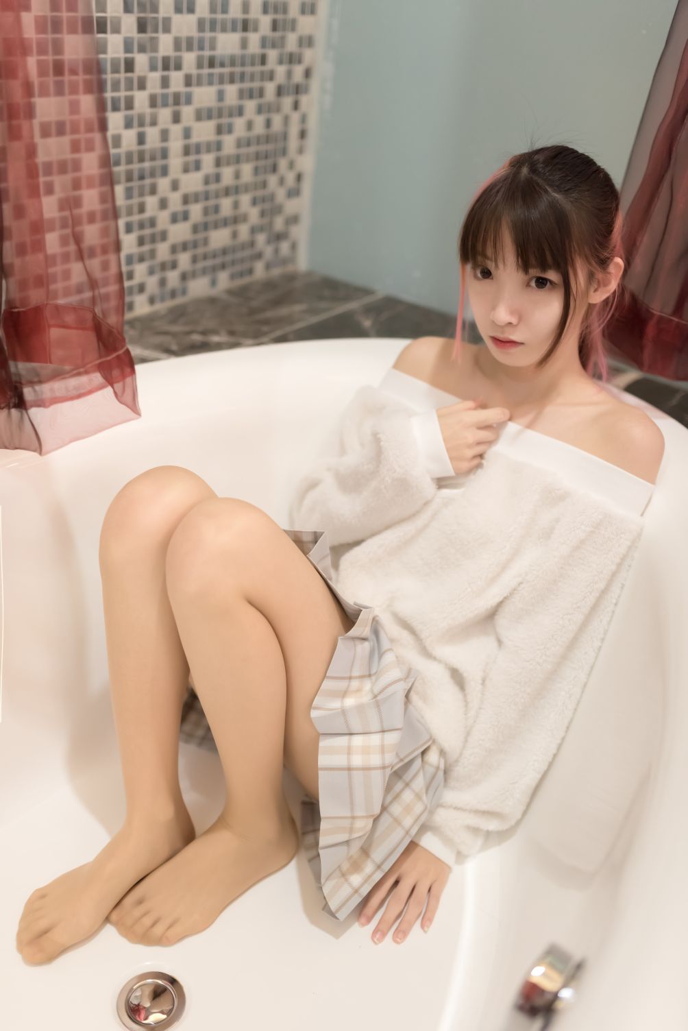 浴缸里的肉丝 – 794
