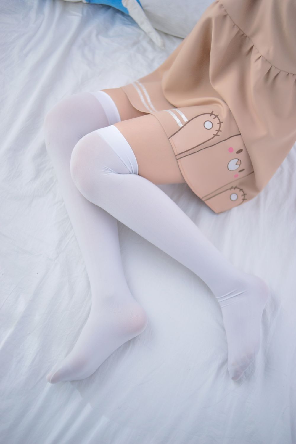 绝对领域JK白丝 – 171