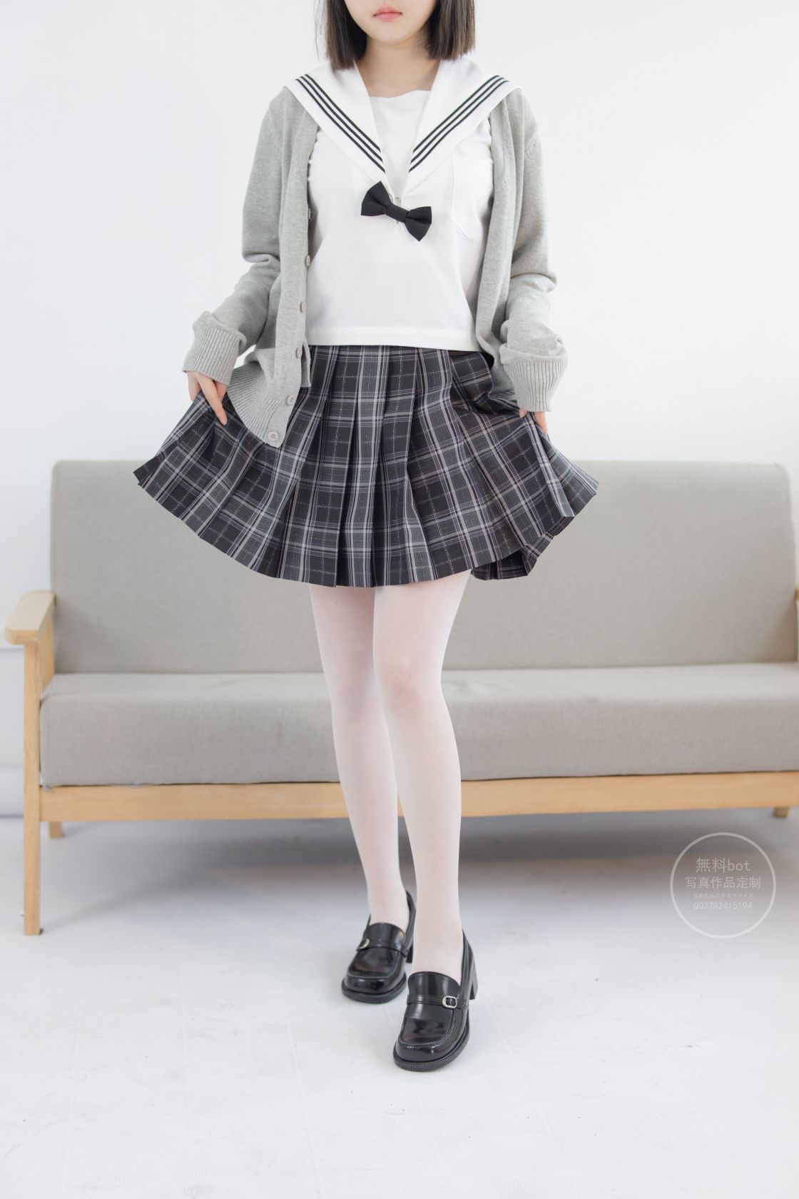 森萝财团 - 有料 - 匿名美少女的白丝JK制服 - 4038
