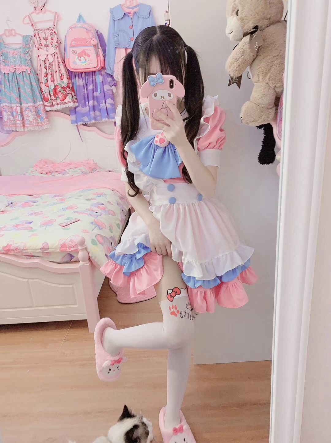 白丝萝莉 – 020