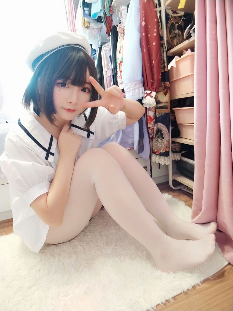 可爱水手萝莉妹子 – 764