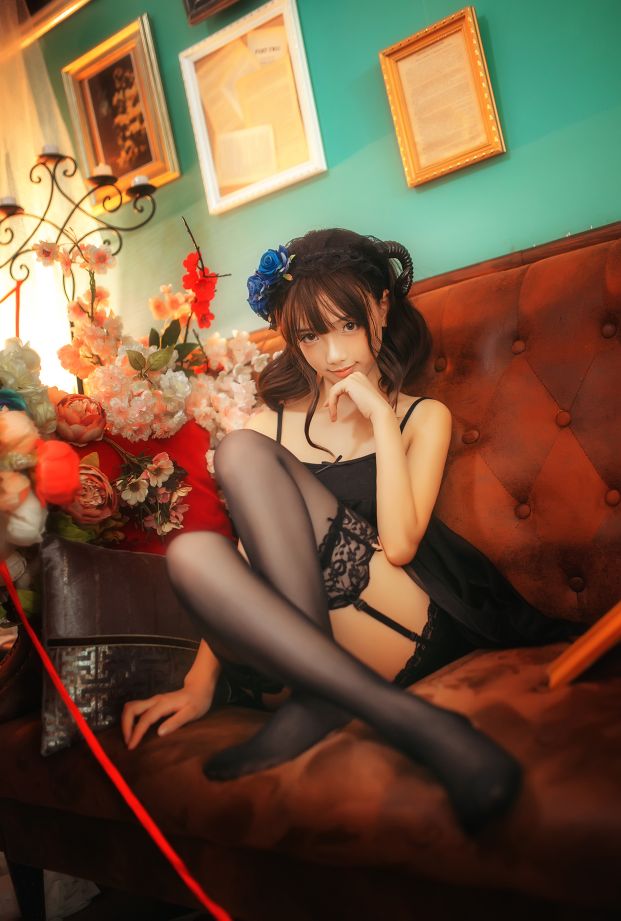 黑丝兔子 – 638