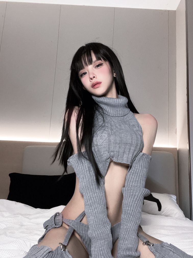 果咩酱w – 灰灰毛衣 – 2958