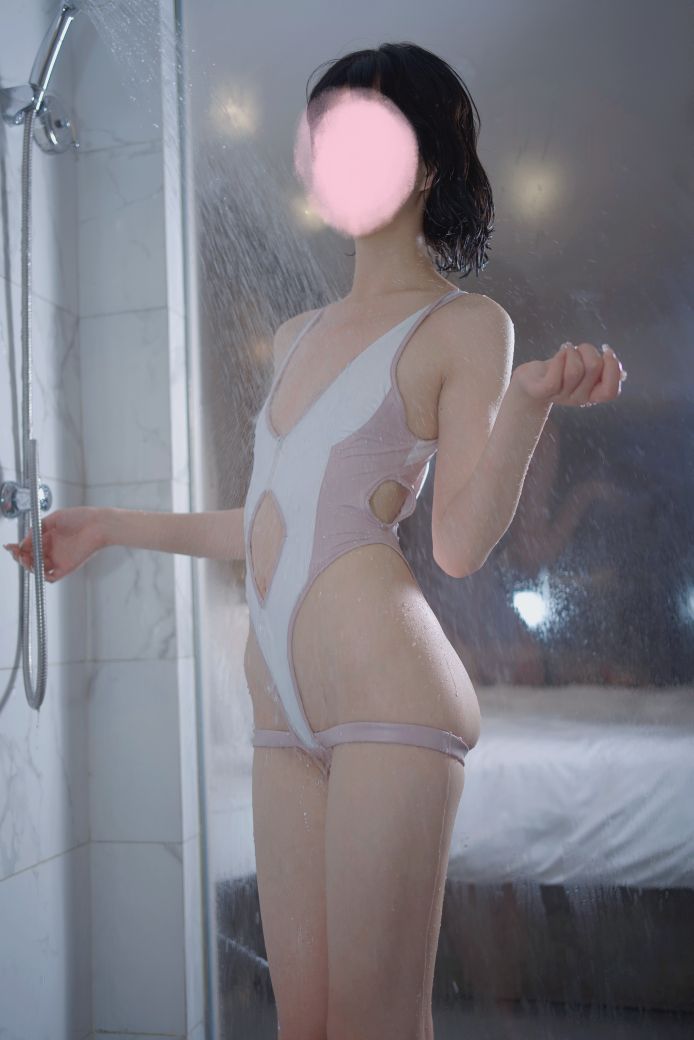 禅院熏 – 水着 – 3635