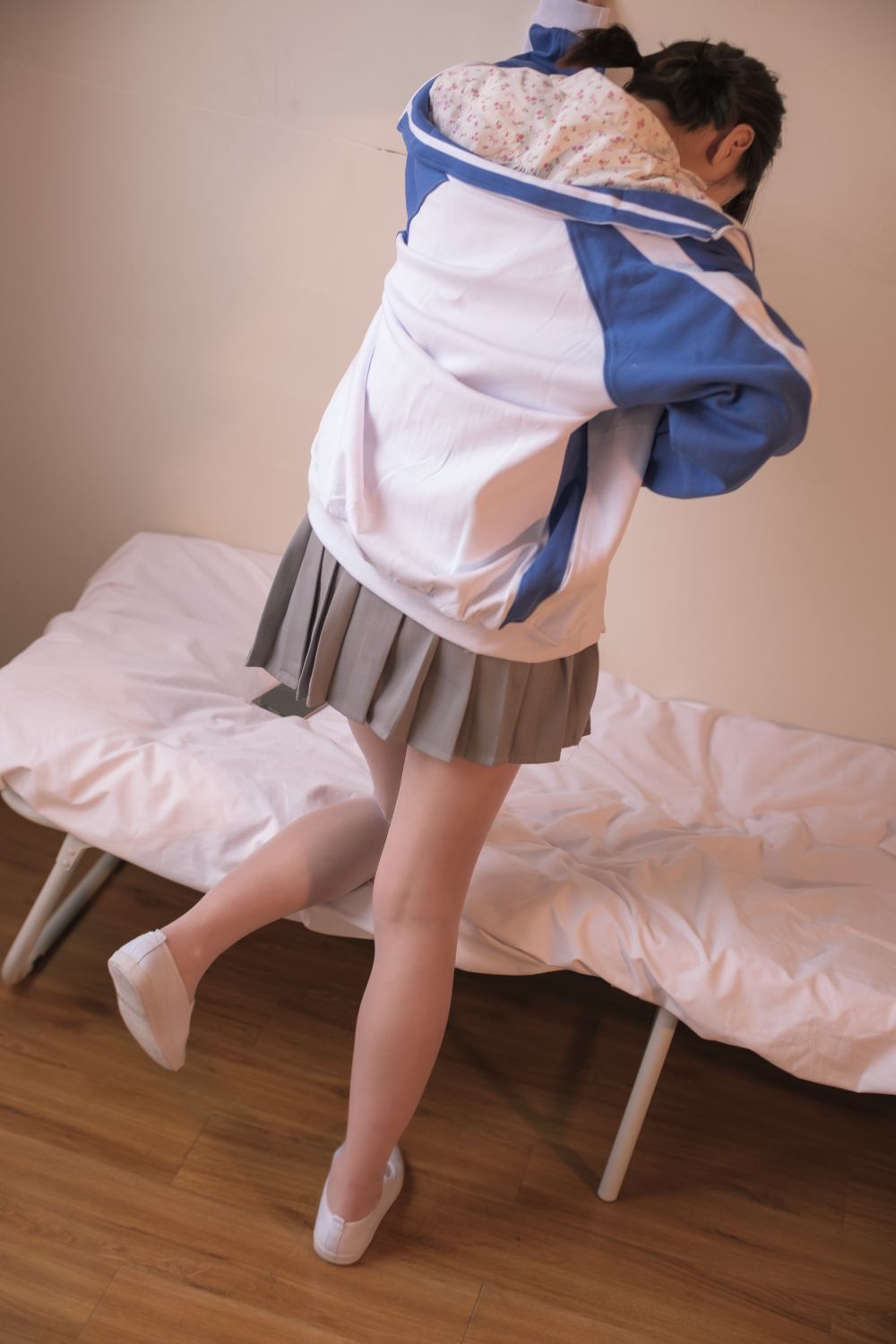 青涩肉丝 – 153