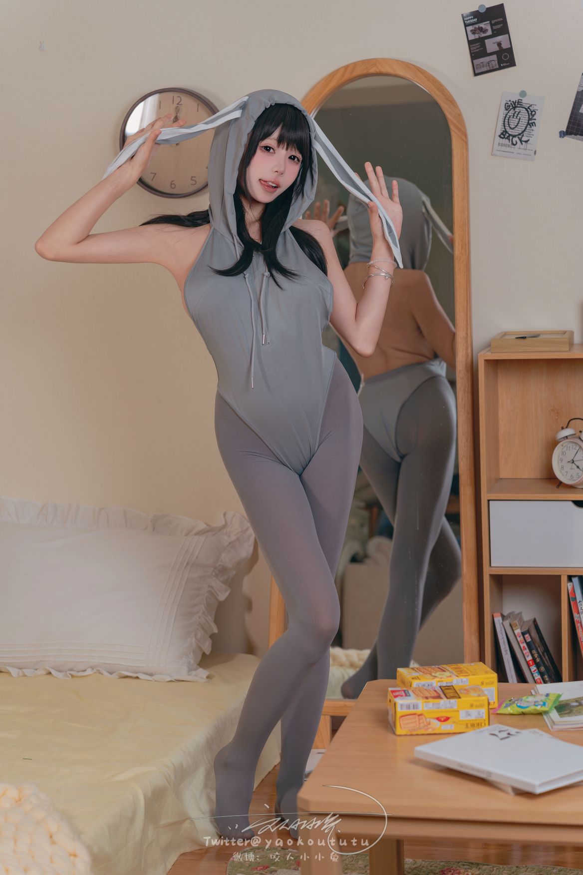 咬一口兔娘 – 小灰兔 – 2772