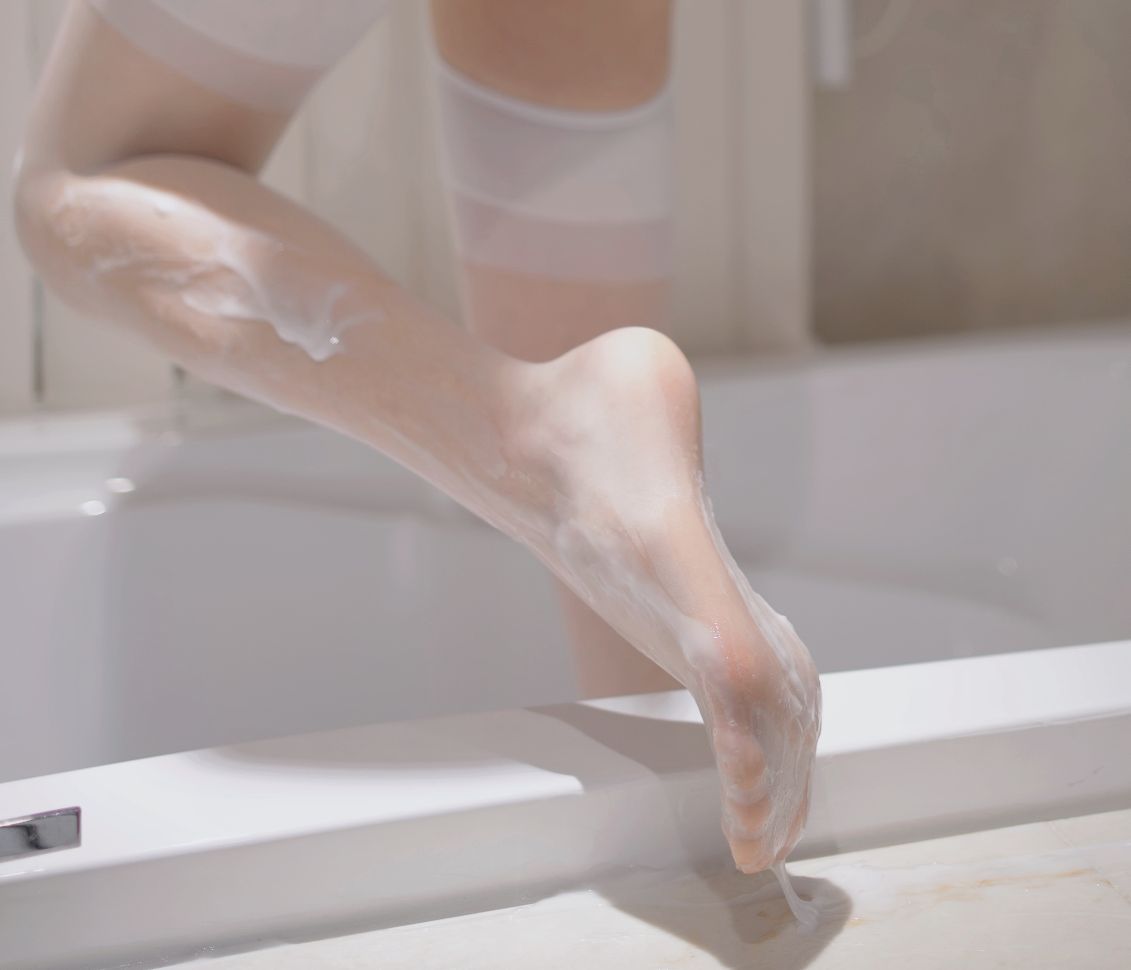 禅院熏 – 湿身少女 – 3639