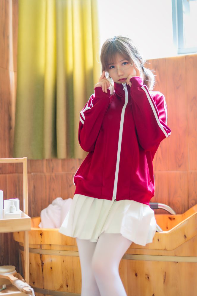 小仓千代w – 红色体操服 – 2912